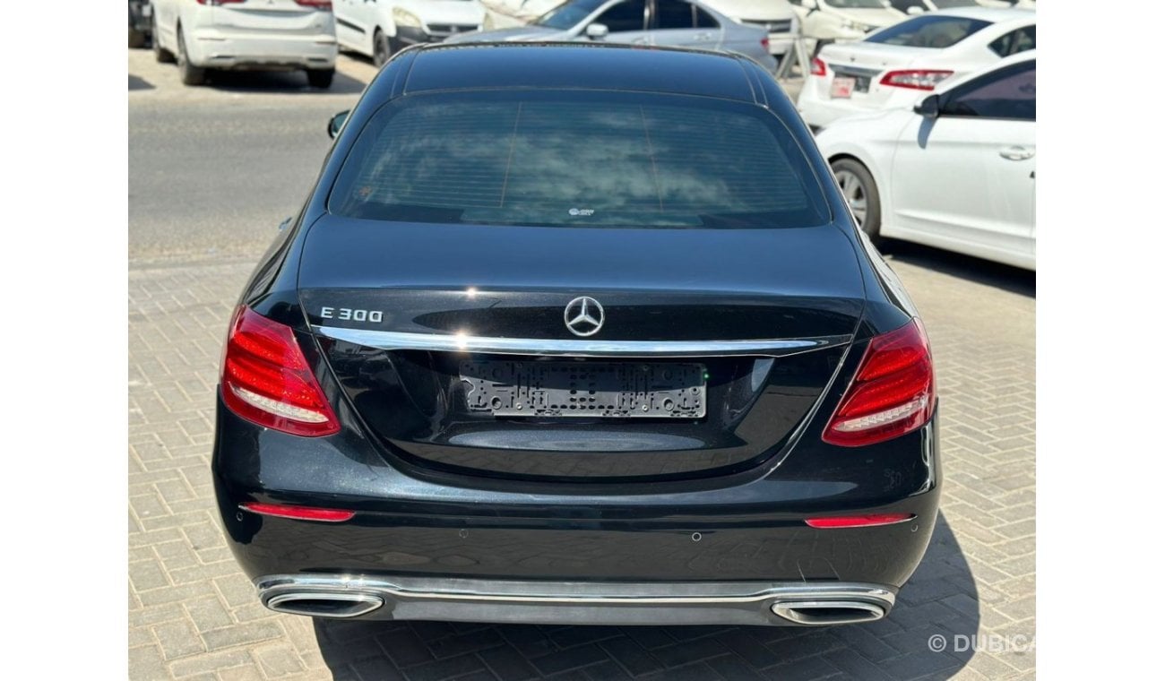 مرسيدس بنز E300 Mercedes Benz E300 2020 Korean Specs