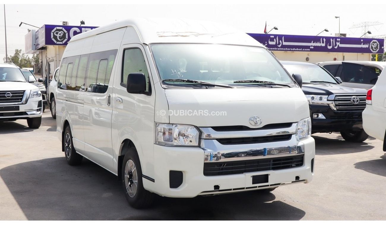 Toyota Hiace Left hand drive Hi Roof diesel manual full seats