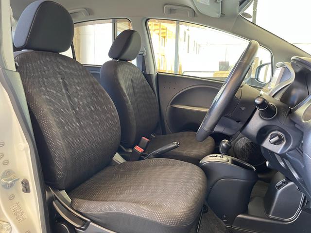 Mitsubishi iMiEV interior - Seats