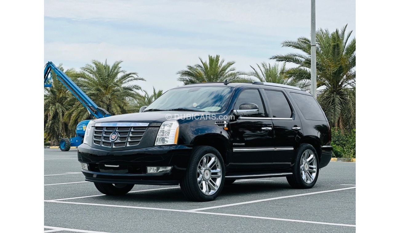 Cadillac Escalade CADILLAC ESCALADE PLATINUM FULL OPTION MODEL 2012