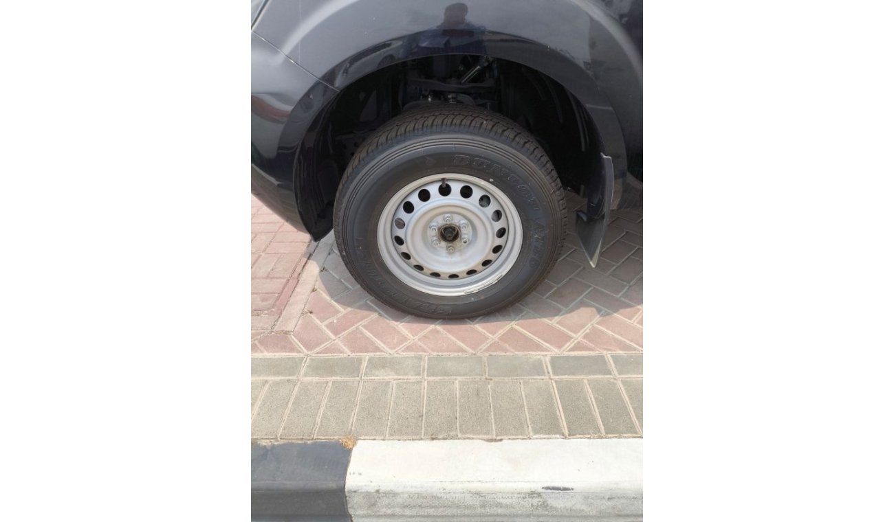 نيسان نافارا Nissan/Navara/NAV02 D23 2.5D XE 4X4 DC PLUS Mt