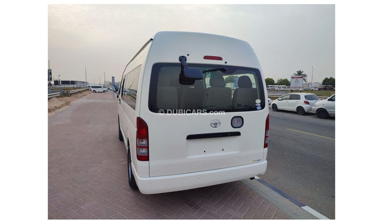 تويوتا هاياس TRH228-0001018 ||  TOYOTA HIACE (VAN)	2005	WHITE	CC2700	PETROL	RHD	AUTO	|| EXPORT ONTY