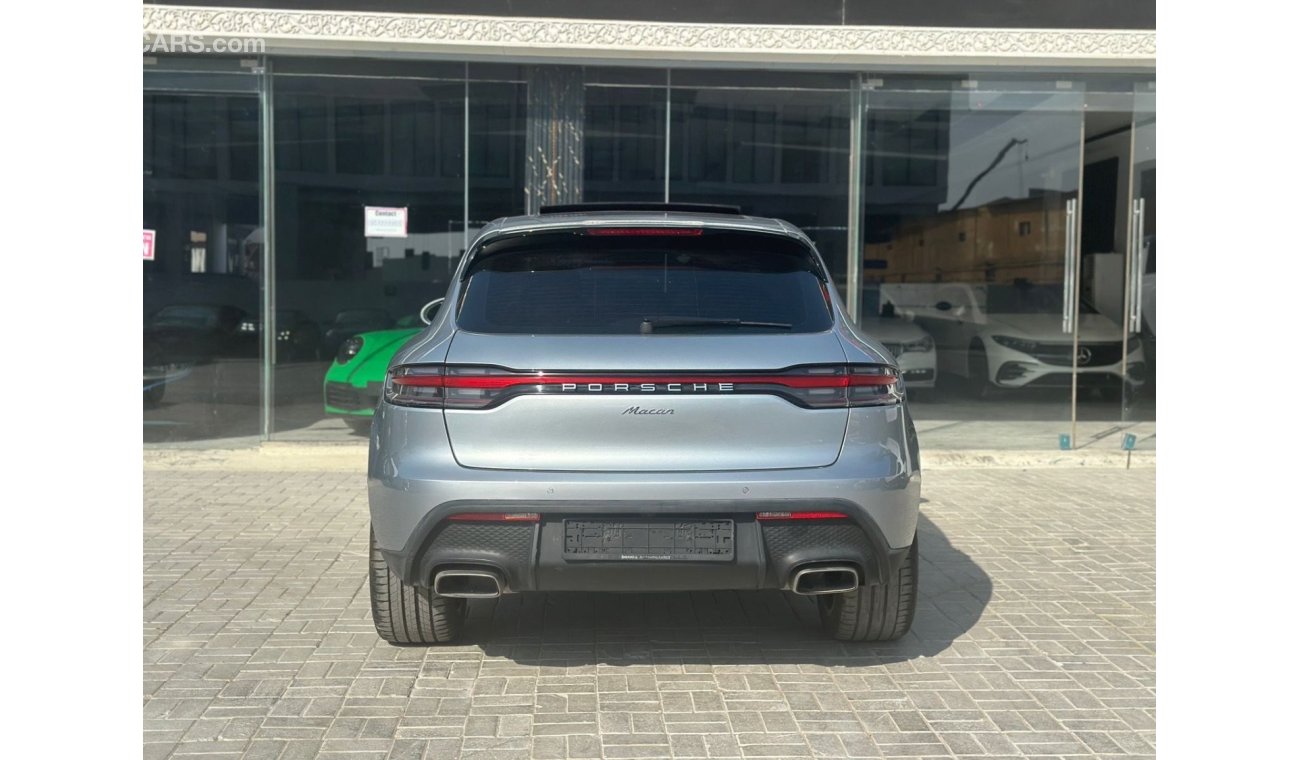 Porsche Macan