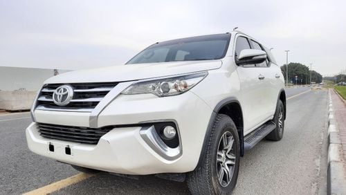 Toyota Fortuner Toyota Fortuner 2017 gcc full automatic V4 very good condition