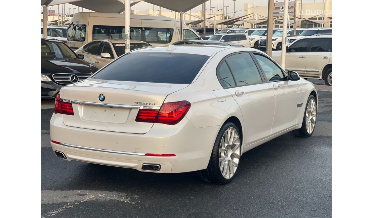 BMW 750Li Luxury BMW 750 Li_TWIN POWER TERBO _GCC_2015_Excellent Condition _Full option