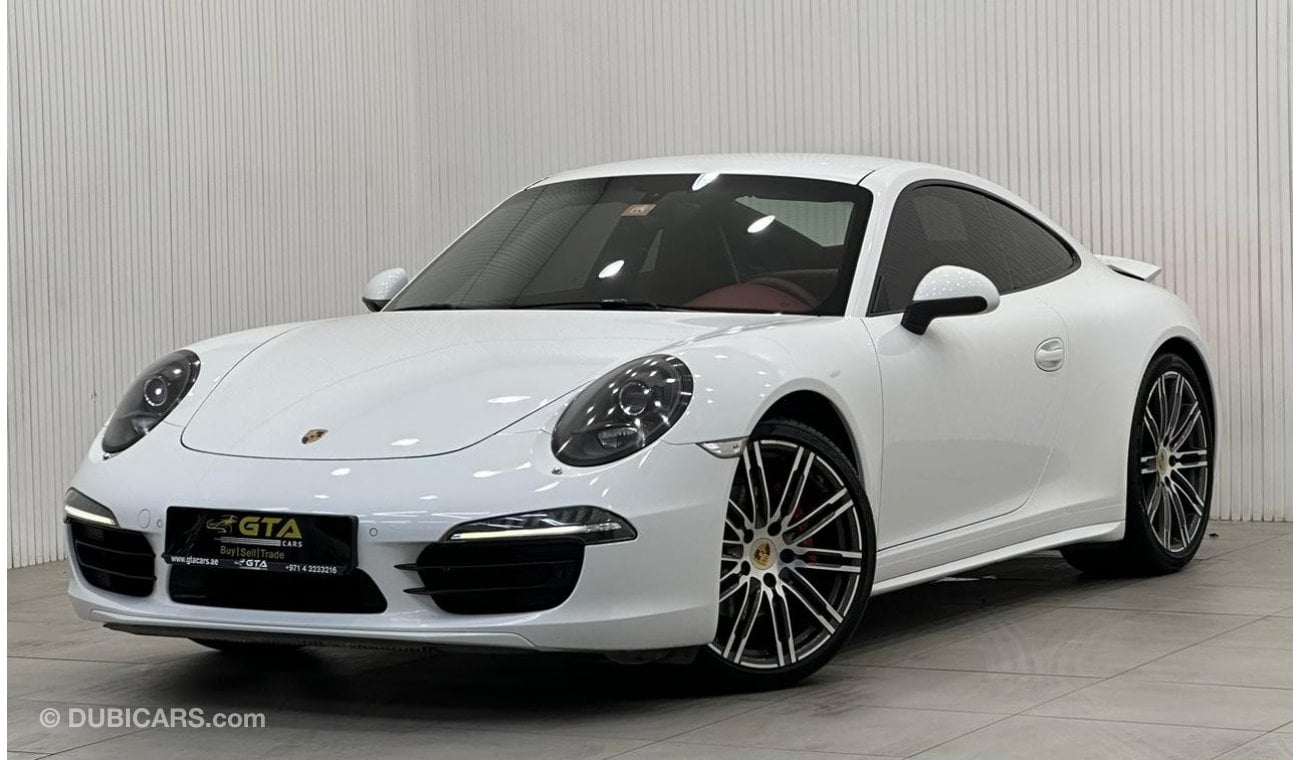 Porsche 911 4 2015 Porsche 911 Carrera 4, Service History, Low Kilometers, GCC Specs