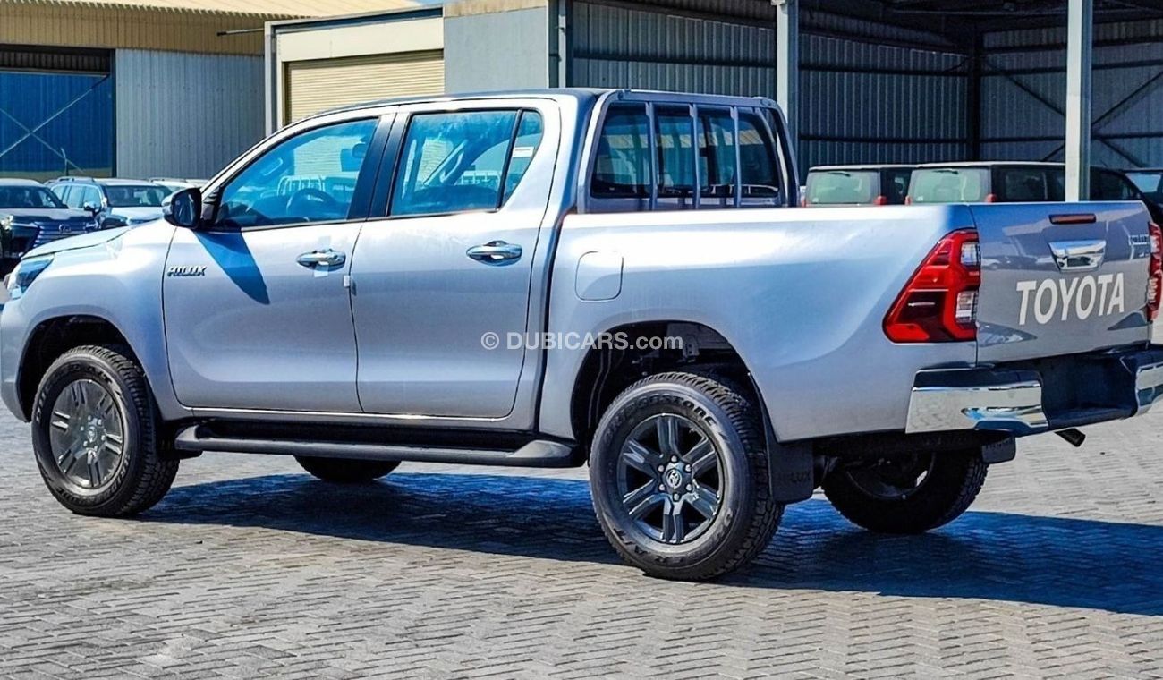 تويوتا هيلوكس HILUX 2.4L AT DIESEL Full option 2024 0KM