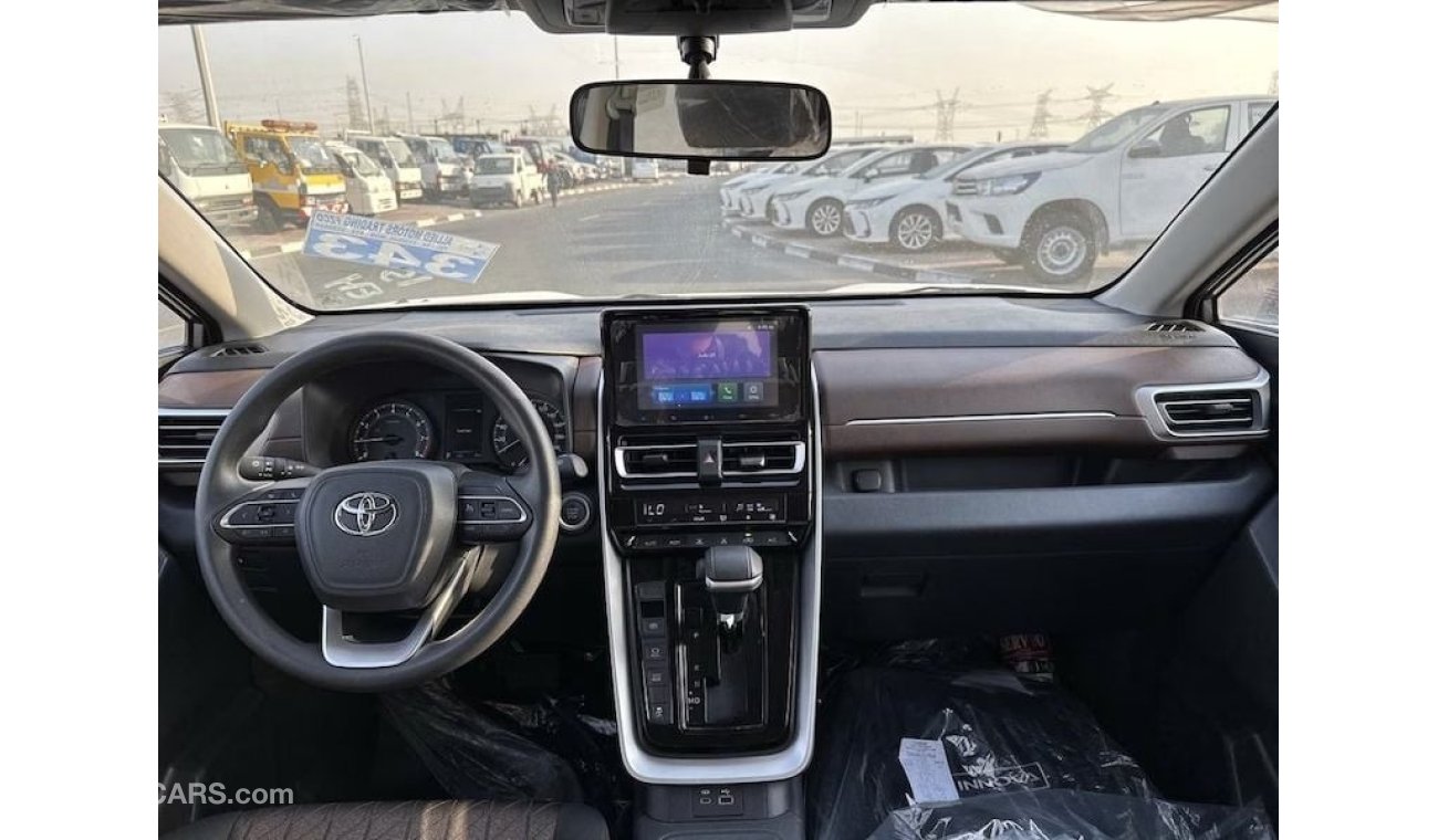 تويوتا إينوفا TOYOTA INNOVA 2.0L FWD PETROL MINIVAN 2024