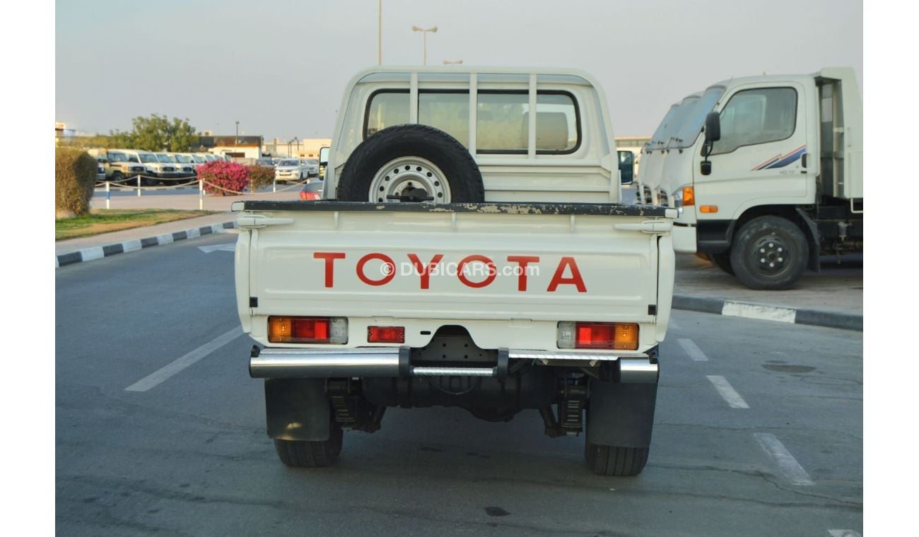 Toyota Land Cruiser Pick Up Single cabin