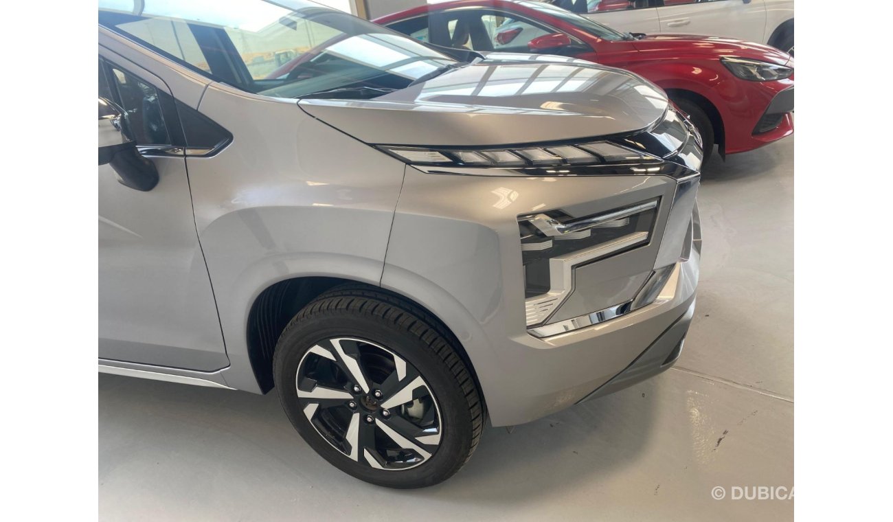 ميتسوبيشي إكسباندر Mitsubishi Xpander Premium 1.5 cc 2024