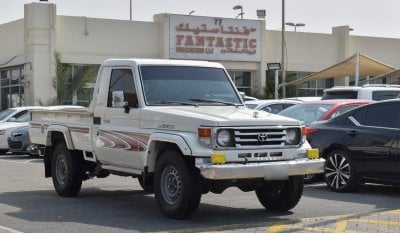 Toyota Land Cruiser Pick Up LX