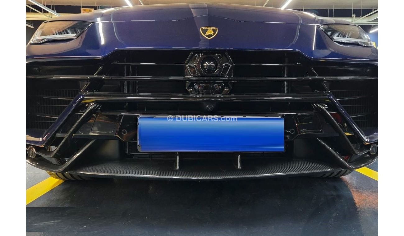 لامبورغيني اوروس 4.0T V8 Performante