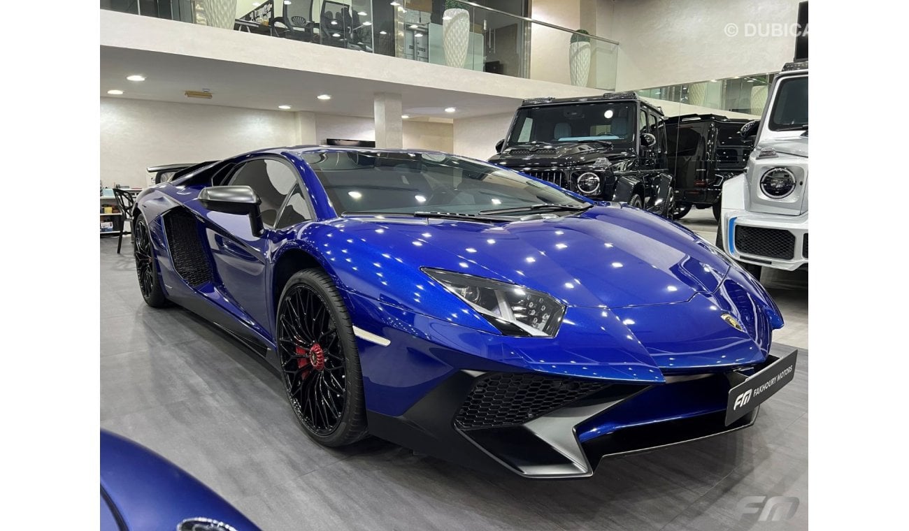 لامبورغيني أفينتادور LP750-4 سوبرفيلوتشي