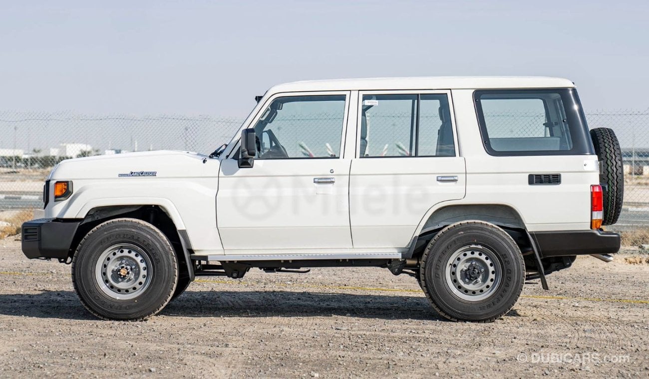 Toyota Land Cruiser Pick Up LC76 4.2L DIESEL: NEW SHAPE (EXPORT ONLY)