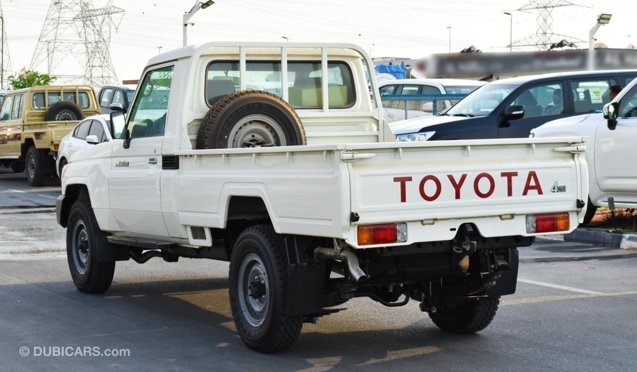 Toyota Land Cruiser Pick Up SC 4.2L Diesel V6 Single Cabin