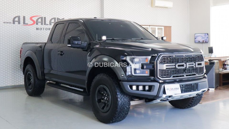 Used Ford Raptor 2018 for sale in Dubai - 473288