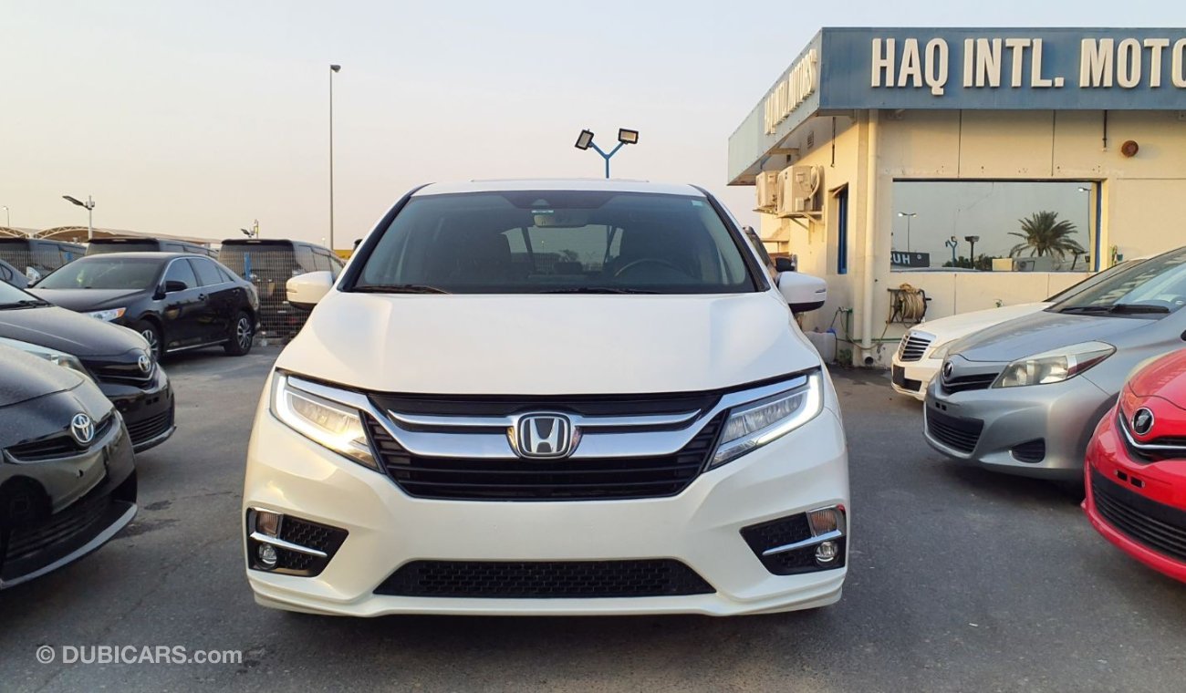 Honda Odyssey HONDA ODYSSEY TOURING 2018