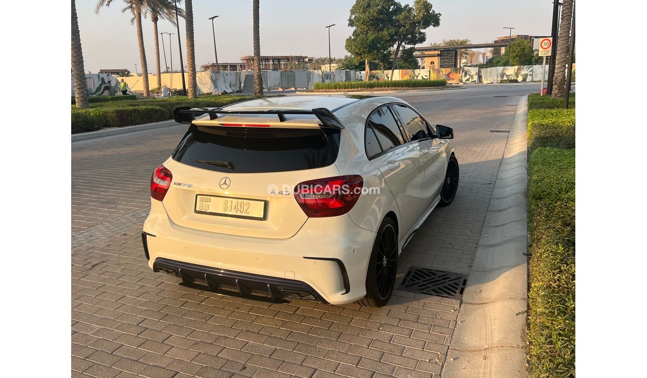 Mercedes-Benz A 45 AMG