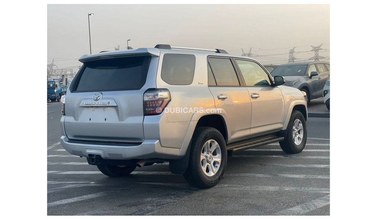 Toyota 4Runner 2021 Toyota 4Runner SR5 Premium 4x4 - 4.0L V6 / -