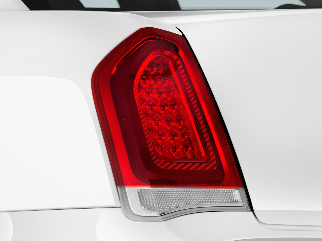 كرايسلر 300 exterior - Tail Light