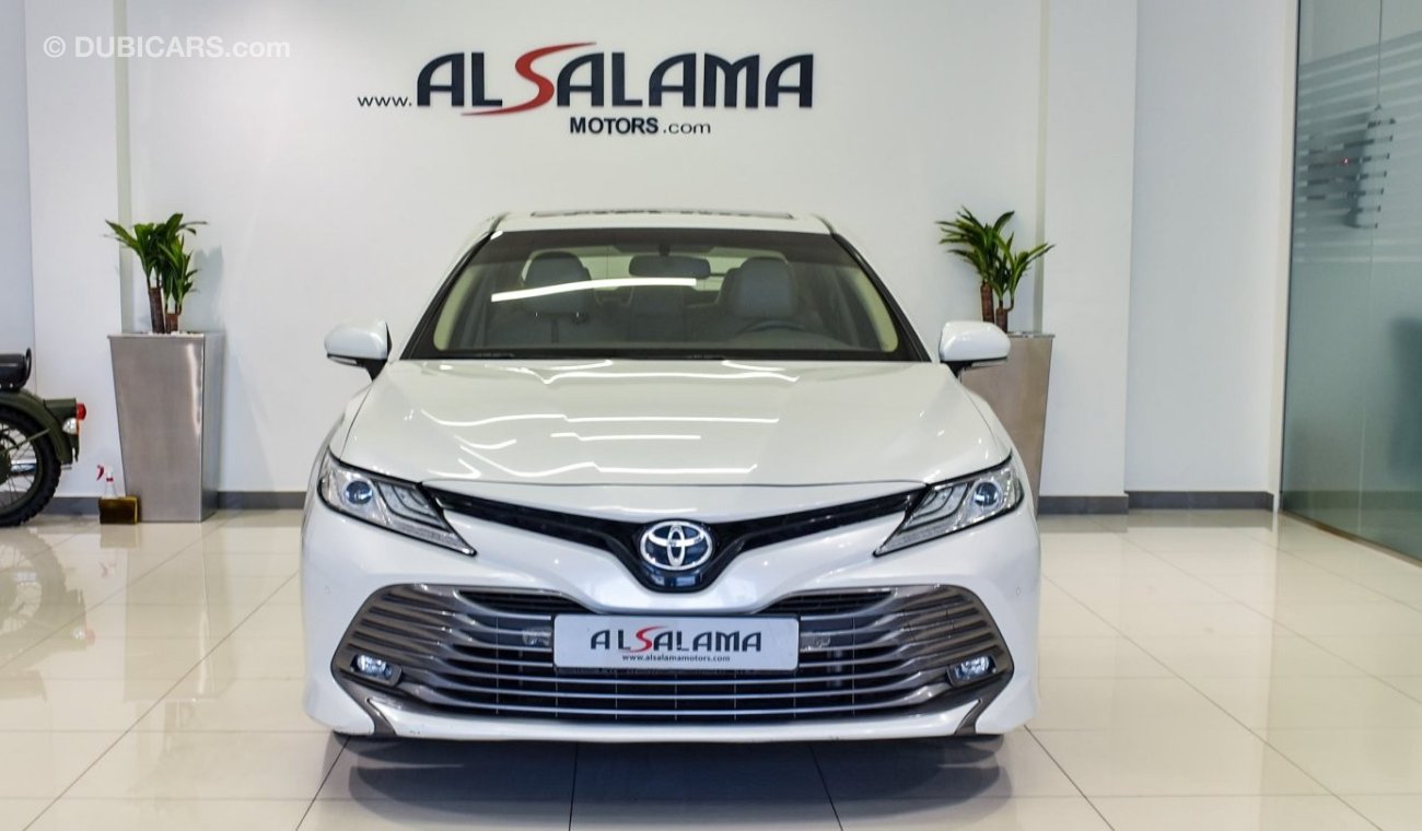 Toyota Camry SE +