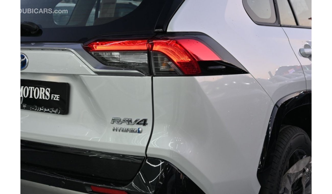 تويوتا راف ٤ Toyota RAV4 2.5L Hybrid, White, CUV, AWD, 5Doors