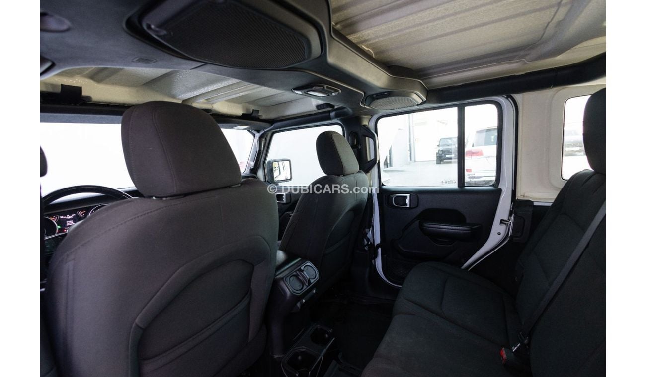 جيب رانجلر Unlimited Sport 3.6L A/T Jeep Wrangler Unlimited Sport 2018 GCC under Warranty with Flexible Down-Pa