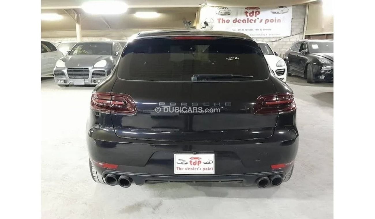 بورش ماكان GTS 3.0L (360 HP) PORSCHE MACAN GTS 3.0L 2017 CARBON AND GTS INTERIOR, SPORTS CHRONO PACKAGE, SPORTS