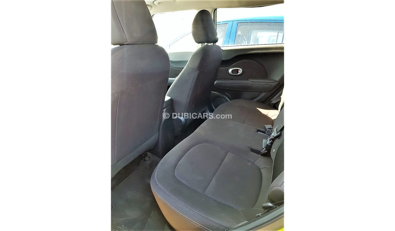 Kia Soul FABRIC SEATS, POWER STEERING, COMFORT DRIVE