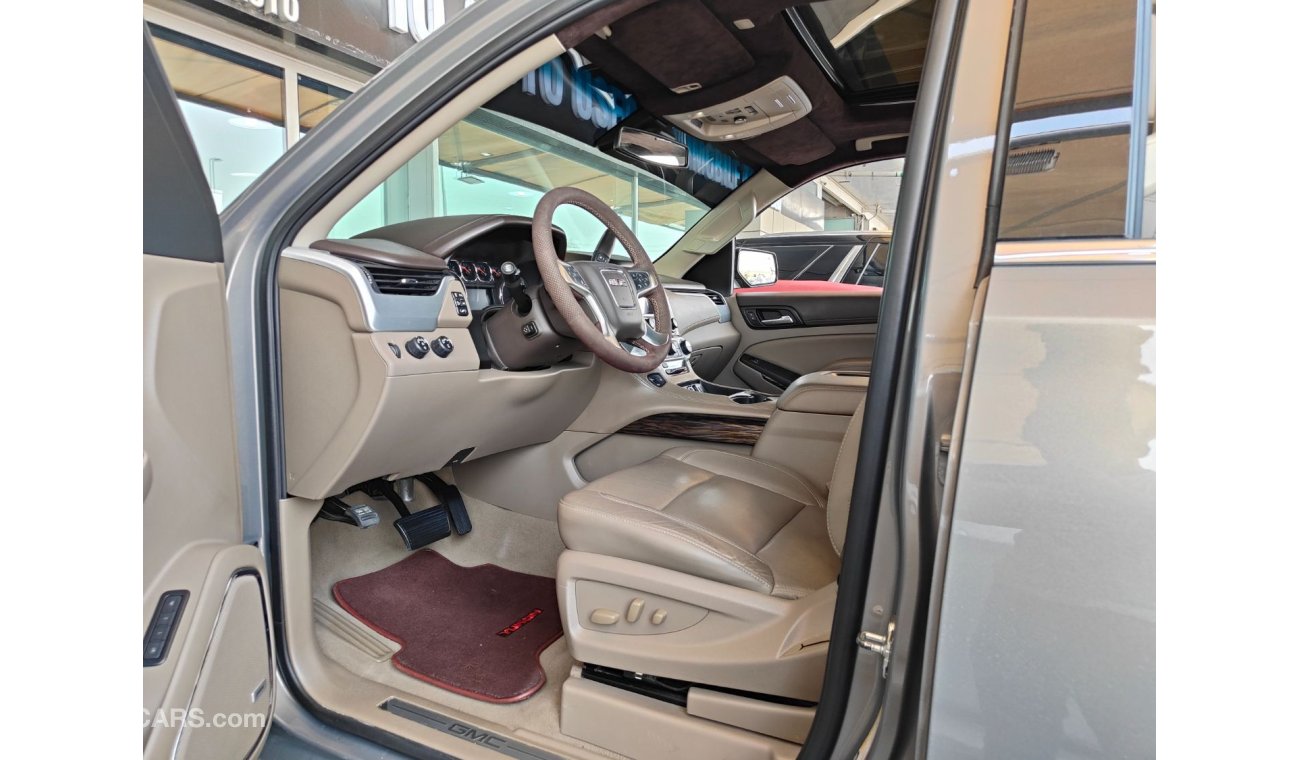 جي أم سي يوكون AED 2,100 P.M | 2019 GMC YUKON SLT | UNDER WARRANTY | 7 SEATS | GCC | 5.3L V8 SUNROOF