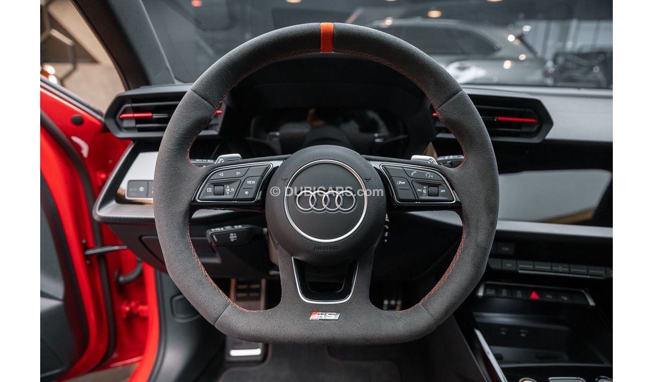 Audi RS3 TFSI quattro 2.5L Sportback