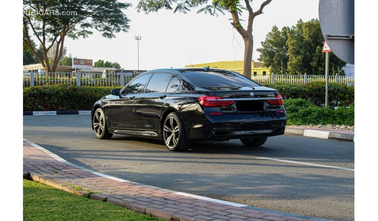 بي أم دبليو 750Li 2018 USED BMW 750Li X-Drive / LAW MILEAGE (63,000 KM)