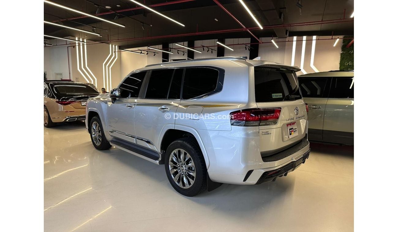 Toyota Land Cruiser VXR 3.5L 2024 TOYOTA LAND CRUISER VX-R / 5 years ALFUTTAIM warranty