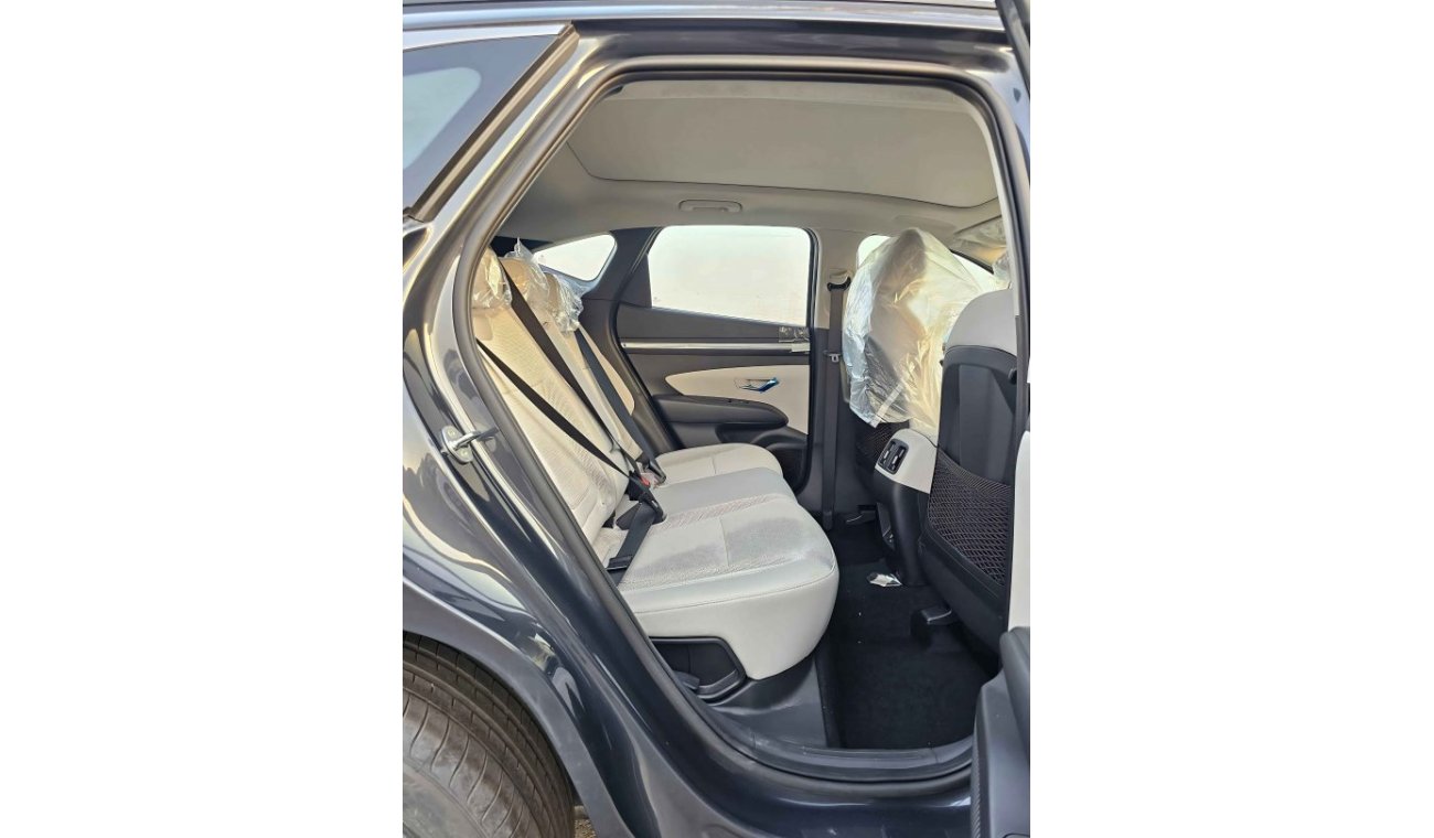 هيونداي توسون 1.6T V4 PETROL, DRIVER POWER SEATS WITH PANORAMIC ROOF /  FULL OPTION (CODE# 68026)