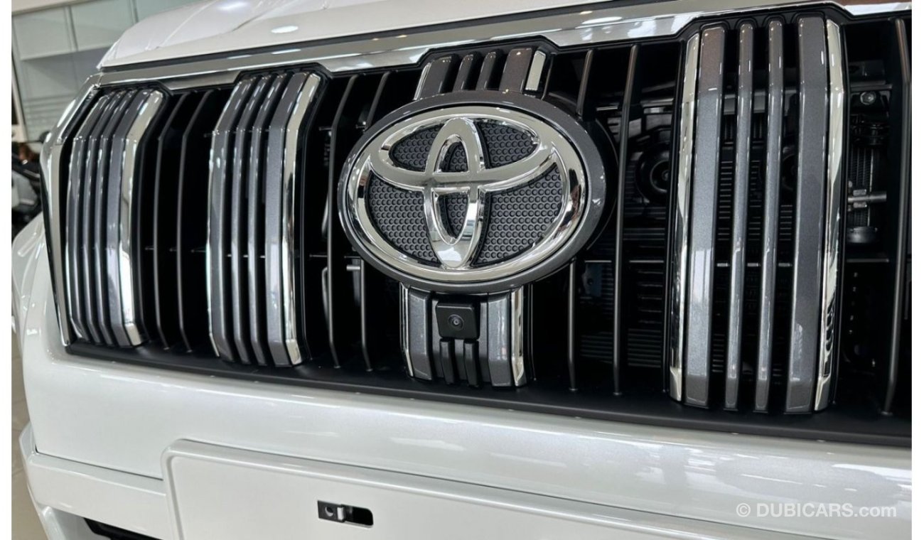 تويوتا برادو 2023 Toyota Prado VX 4.0L Petrol with two cameras, sunroof and LED lights