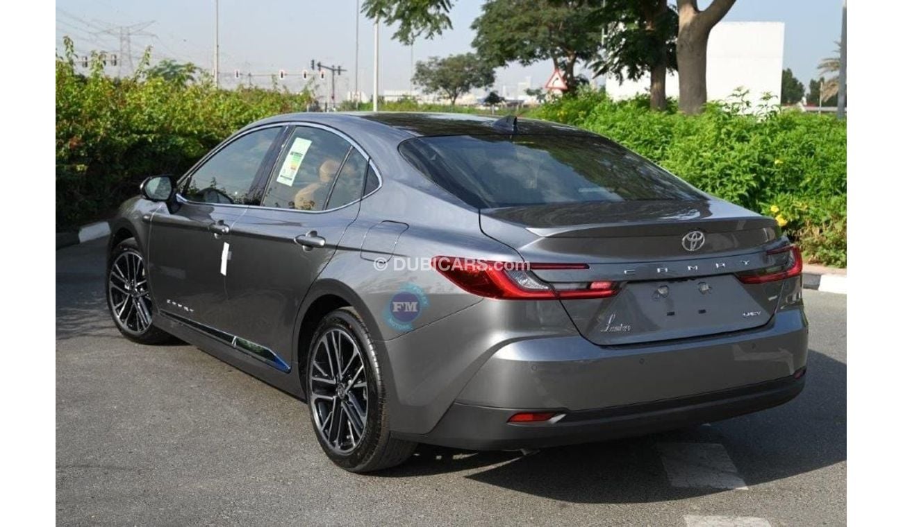 تويوتا كامري Hybrid Lumiere 2.5L Petrol 5 Seater Automatic