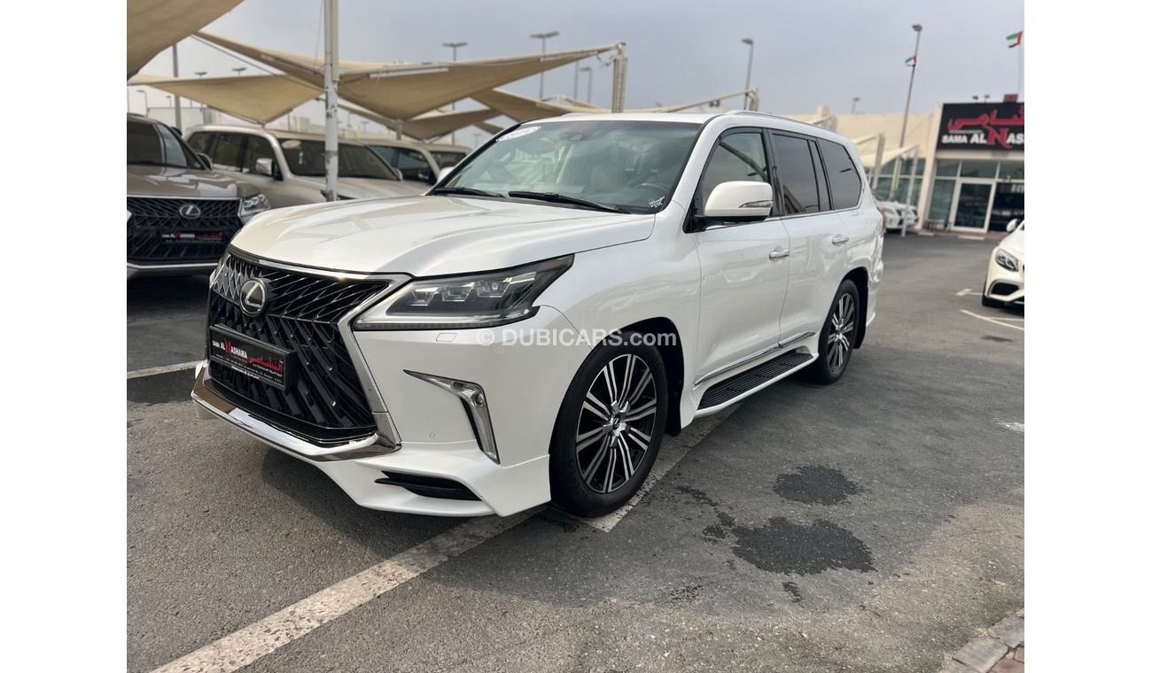 Lexus LX570 Platinum Lexus 570S model 2016 GCC specifications used like new