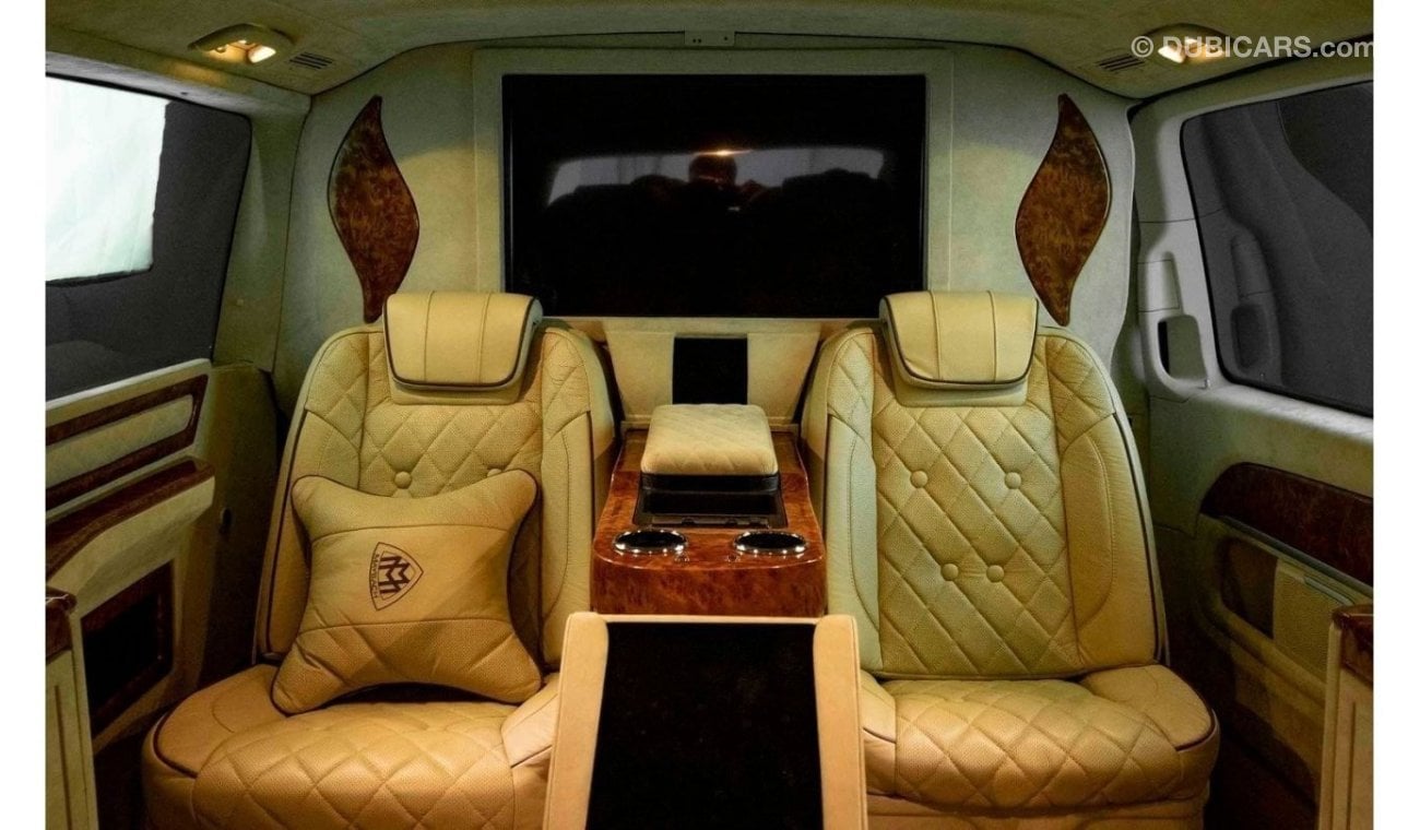 مرسيدس بنز V250 Maybach - GCC Spec