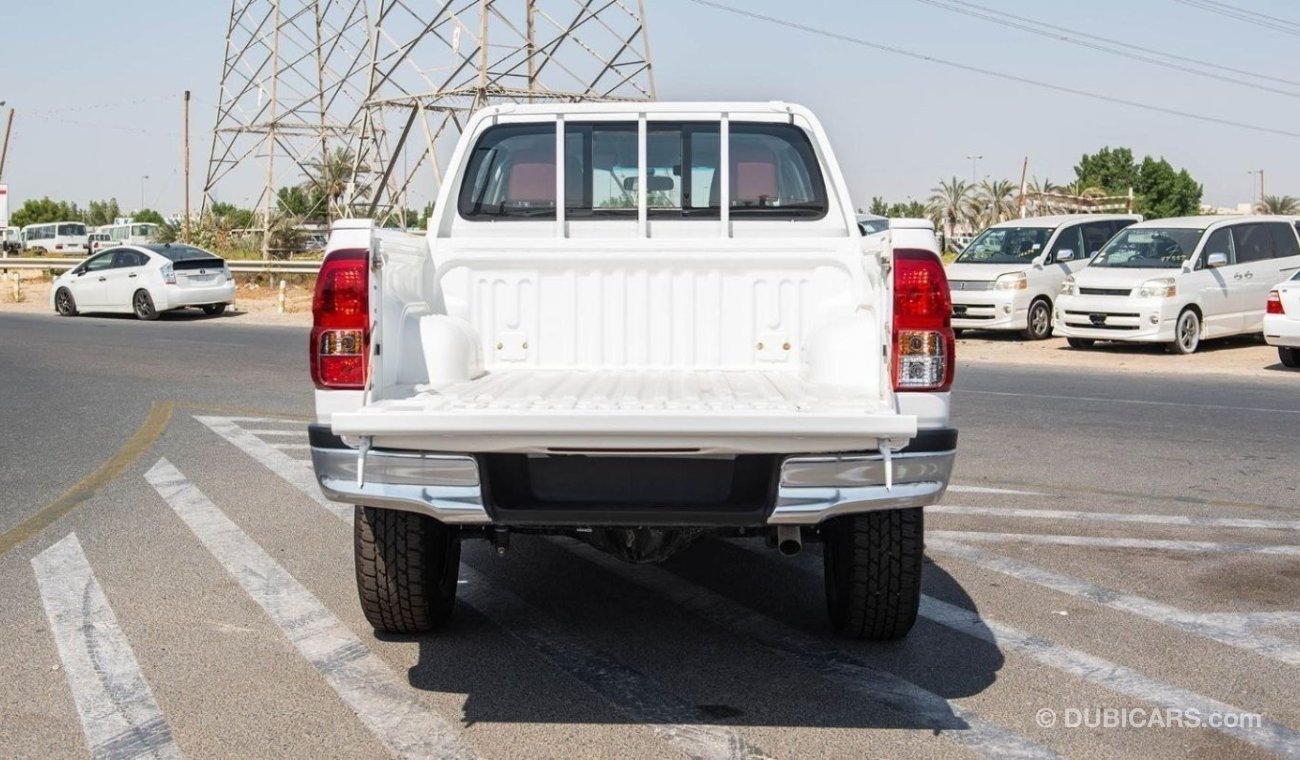 Toyota Hilux (LHD) TOYOTA HILUX DC 2.4 AT 4X4 MY2024 – WHITE