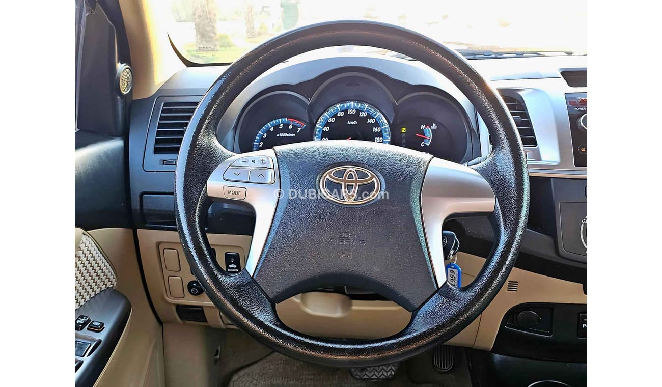 Toyota Fortuner V4 GCC/ 4WD/LOW MILEAGE/ SINGLE OWNER/ NON ACCIDENT/ EXCELLENT CONDITION/ FOR EXPORT ONLY/ LOT#65624