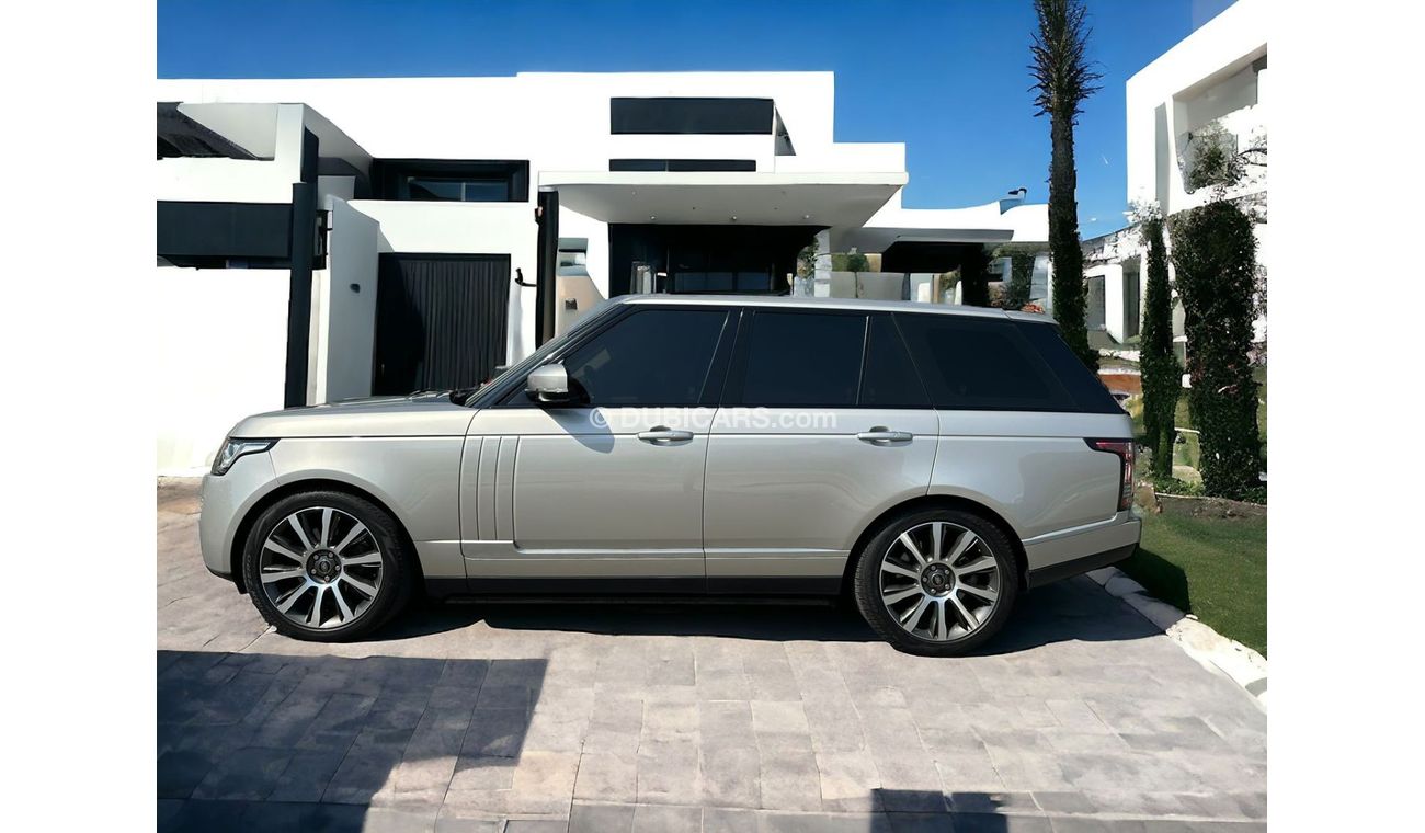 Land Rover Range Rover Vogue SE 5.0L AED 2,220 PM |RANGE ROVER VOUGE SE 5.0SC V8 | GCC | HEAD'S UP DISPLAY |LUXURIOS CABIN