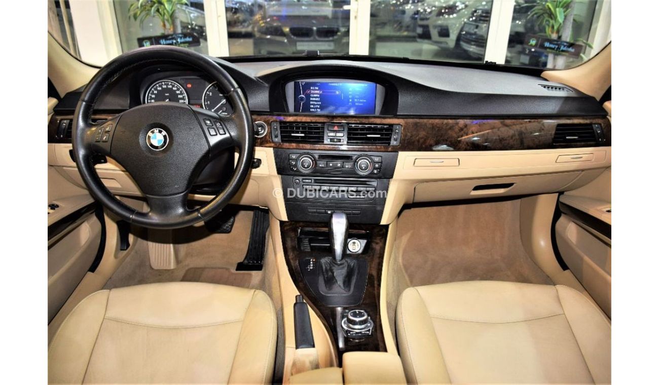 BMW 330i AMAZING BMW 330i 2009 Model!! in Gold Color! GCC Specs