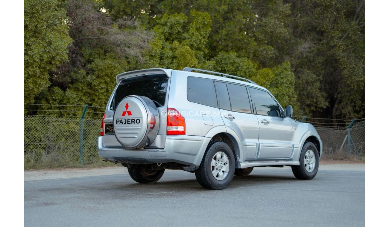 ميتسوبيشي باجيرو 2005 | MITSUBISHI PAJERO | GLS V6 4X4 | GCC | M09614