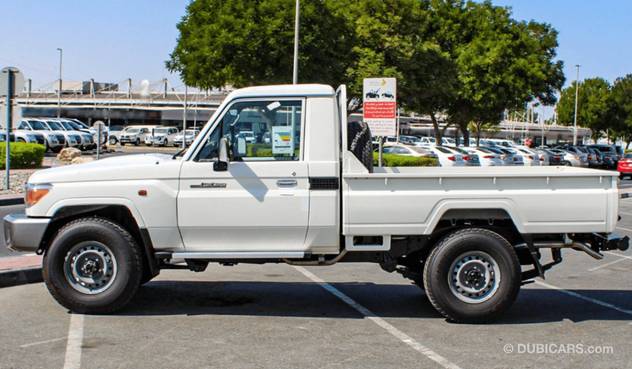 تويوتا لاند كروزر بيك آب LAND CRUISER LC79 4.5L V8 DIESEL 2023