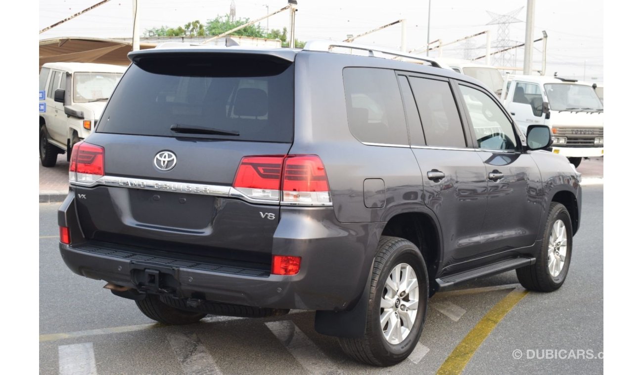 Toyota Land Cruiser 2018 TOYOTA LAND CRUISER  VX V8