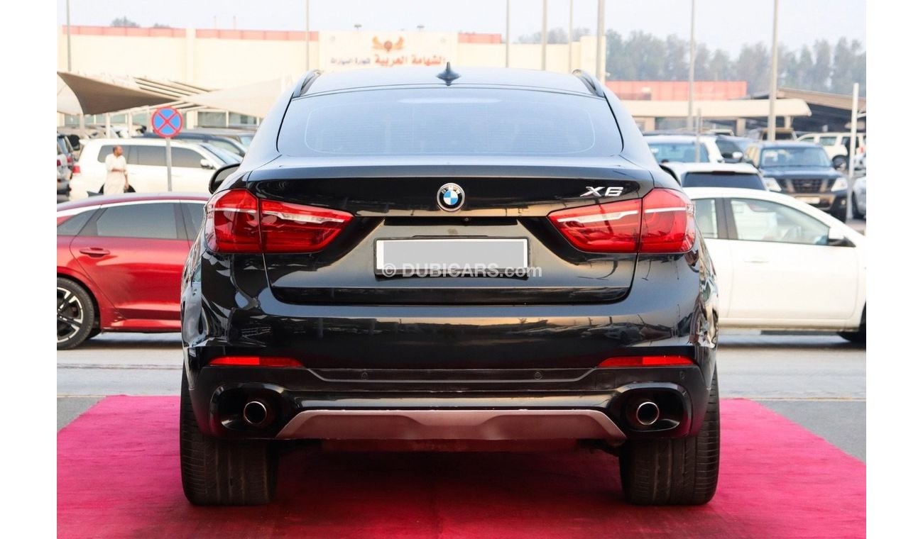 BMW X6 35i Executive 3.0L BMW X6 / 2016 / GCC / Only 85,000 / Free Accident