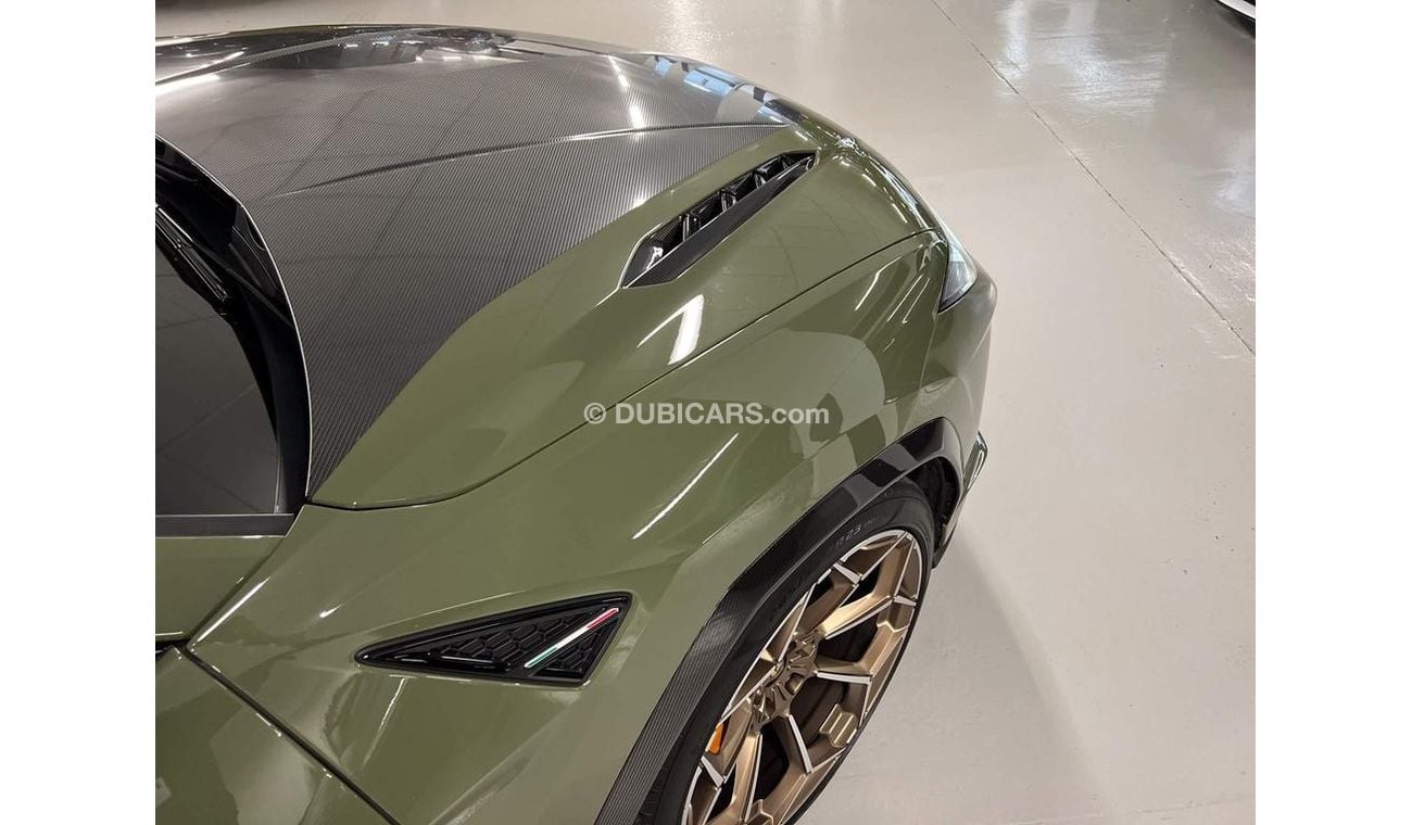 Lamborghini Urus 4.0 V8 BiTurbo Performante RIGHT HAND DRIVE