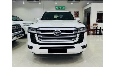 تويوتا لاند كروزر Toyota Land Cruiser 2022 model VXR LHD full option