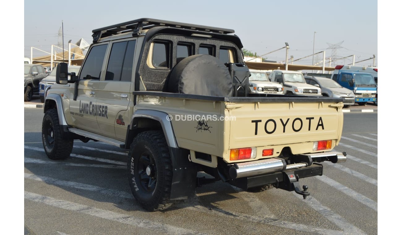 Toyota Land Cruiser Pick Up Double Cabin Perfect inside and out