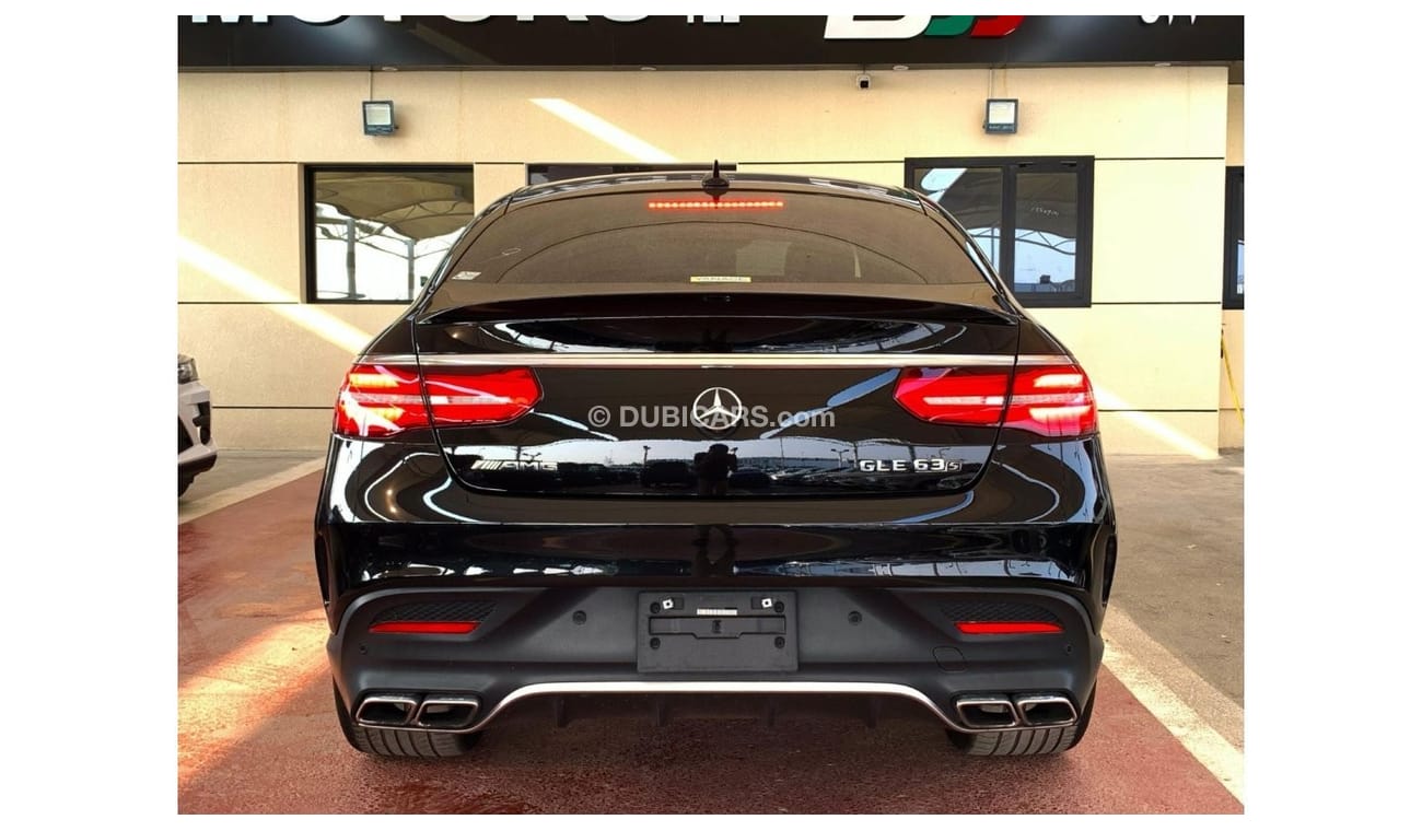 Mercedes-Benz GLE 63 AMG MERCEDES BENZ GLE 63 S COUPE